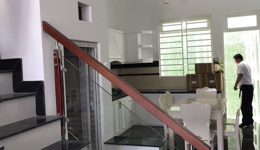 Bán Nhà Hà Huy Giáp Quận 12, Sổ Hồng Riêng 3 Lầu + Sân Thượng. Giá 2,6 Tỷ. Lh:0938459704