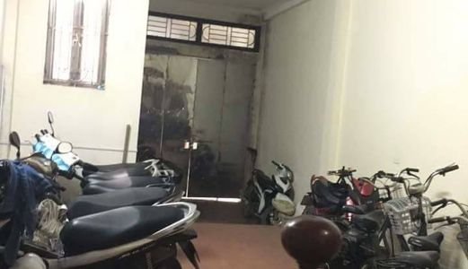 Bán Gấp Nhà Hơn 5 Tỷ Cho Thuê, Tháng Thu 40 Triệu Phố Định Công.