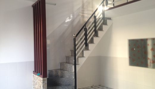 Bán Nhà 1 T 1 Lầu, Ngay Cầu Vượt Linh Xuân, 50M2, Thủ Đức