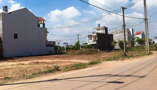 Mt Đường Lã Xuân Oai Quận 9, Cần Bán Cho Ai Có Nhu Cầu