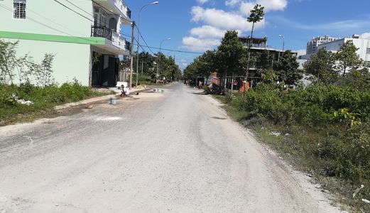 Bán Nền Góc Đường 30M Kdc Long Thịnh - Dt 192.5 - Hướng Đn Và Tn - Giá 2 Tỷ - Lg 30M - Lh