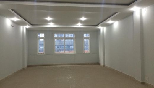 Cho Thuê Văn Phòng Lớn Dt-33M2 Ngay Đường Lớn Hoa Hồng Phú Nhuận 