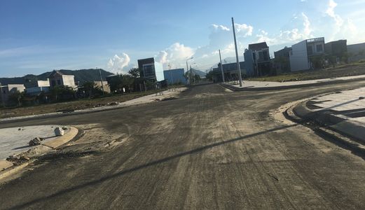 Cần Bán Đất Đối Diện Hồ Bàu Tràm Ngay Trung Tâm Liên Chiểu