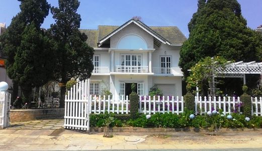 Tp Đà Lạt: Biệt Thự Nghĩ Dưỡng Tại Trung Tâm Tp