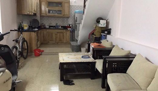 Bán Nhà Phố Đường Láng, 35M2, 5 Tầng, Mt 3,8, Giá 3,2 Tỷ