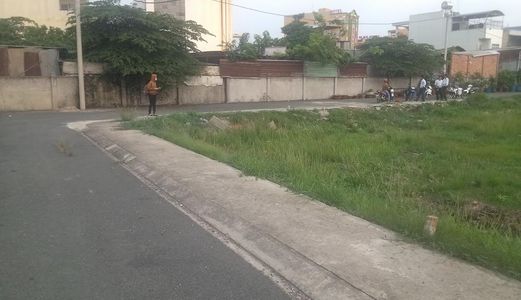 Mở Bán 9 Lô Đất 2 Mt Kdc Apđ 3,Q12.Dt 85M2 = 5*17M.Shr.Gần Chợ.