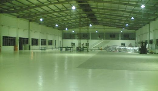 Cho Thuê Kho Mới , Có Chiều Ngang Trên 10M , Diện Tích Trên 200M2 , Đường Trần Quang Diệu