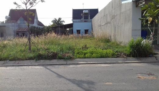 ( Chính Chủ ) Gia Đình Cần Bán Gấp 300M2 Đất Thổ Cư Giá 370 Triệu