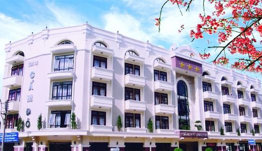 Tp Đà Lạt: Bán Khách Sạn Đang Kinh Doanh Tốt Ngay Tại Trung Tâm Tp