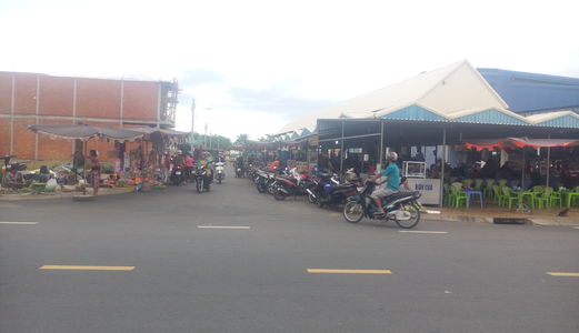 Bán Cặp Nền Chợ Đầu Mối Cái Sao - Mỹ Thới