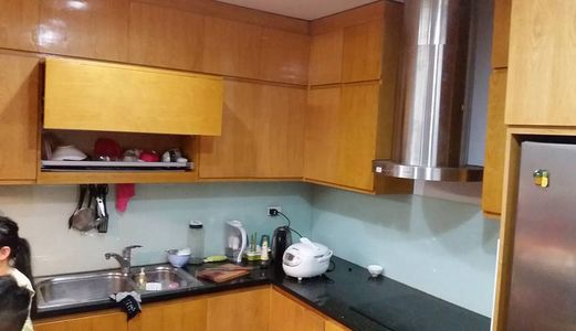 Kinh Doanh Sầm Uất, Gara Ô Tô, Vỉa Hè, Biệt Thự Doãn Kế Thiện, Cầu Giấy, 40M2 X 5 Tầng.