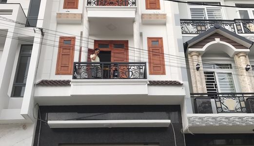  Nhà Đẹp Đất Thánh, 83M2, Ngang 4,5M, Cho Thuê 16 Triệu/tháng, 4,2 Tỷ.