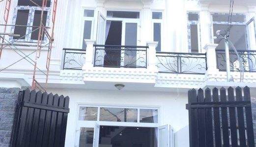 Bán Nhà Phố Biệt Thự Đúc 3,5Tam Đường Thạnh Xuân , Có Shr
