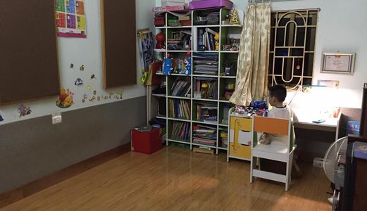 Bán Nhà Đường Láng, Quận Đống Đa, 37M2 X 4 Tầng, Ở Ngay, Chỉ 2.9 Tỷ.