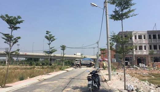 Tôi Cần Bán Gấp Lô Đất Đường Nguyễn Duy Trinh Q9, Shr, Xdtd