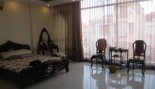 Lê Trọng Tấn 5.6 Tỷ, Lô Góc - Phân Lô Quân Đội – Gara Ô Tô Vào Nhà, 45M2, 5 Tầng.