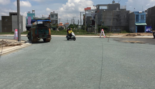 Đất Quận 9,đường 990 Phú Hữu Giáp Quận 2,58M2= 4Mx14,5M,shr,đường 20M,1 Tỷ 421 Triệu,lh 0903589384