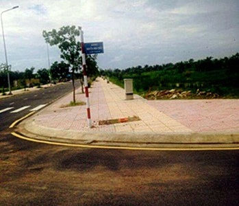 Đất Mt Nguyễn Thị Định,quận 2, Ngay Cầu Cát Lái, 5X20M, Sổ Đỏ 