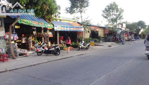 Lô I18 300M2 Gần Tthc Quận, Kề Kcn Và Cao Tốc Lớn, Dân Cư Đông,shr. Lh 0932707026 