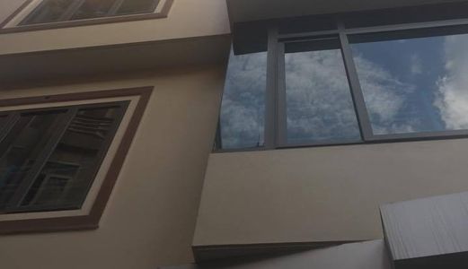 Bán Nhà Võ Chí Công, 40 M2, 5 Tầng Mới, Ô Tô Gara, Kinh Doanh, 5.5 Tỷ.