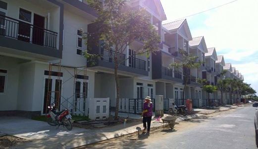 Nhà Phố " Nóng" Nhất Khu Đông Park Riverside Quận 9