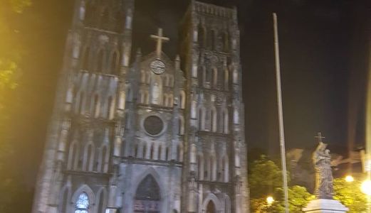 Mặt Phố Chân Cầm - Hoàn Kiếm 60M2, Mt 4.6M, Giá 17.3 Tỷ. 2 Mặt Thoáng.