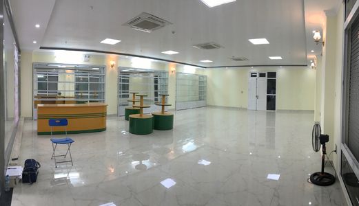 Văn Phòng Chuyên Nghiệp Dt 200M2 Giá Rẻ Cho Thuê Gấp Tại Đường Lê Văn Lương, Hn 