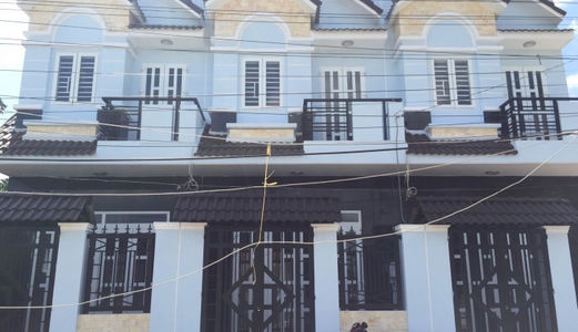 Nhà Phố Mới Xây Dựng Gần Chợ Đệm Nguyễn Hữu Trí Hỗ Trợ Trả Chậm Lên Đến 80% Lh:0903 093 653.