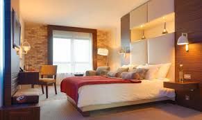 Cho Thuê Phòng , Có Sẵn Máy Lạnh Giường Tủ , Máy Nước Nóng , Khu Trung Tâm , Giá Dưới 3 Triệu