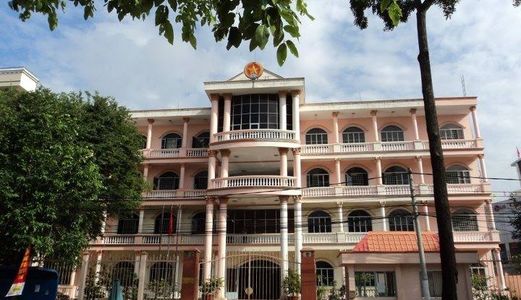 Cho Thuê Nhà Mặt Tiền Đường Đại Lộ Hoà Bình, Ngang 10M, Đối Diện Siêu Thị Censity