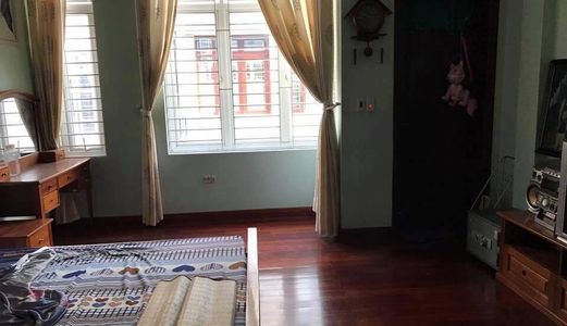 Ô Tô Vào Nhà, 70M2, 5 Tầng, Ngõ Rộng 12M Chỉ 5,4 Tỷ Phố Minh Khai.