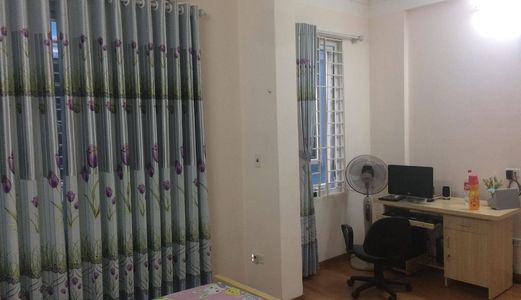 Bán Nhà Hoàng Cầu Nở Hậu 81m2, 3t, Mt 4.5m, 6.8 Tỷ