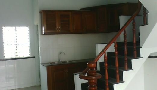 Nhà 1 Sẹc Liên Khu 8-9, Q.bình Tân, Dt: 4.2 X 8.5m, Có 1 Lầu Mới Đẹp