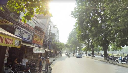 Bán Nhà Mặt Đường Láng, Nhà Đẹp Mặt Phố, Mặt Tiền 5,5M, Chỉ 7,4 Tỷ.