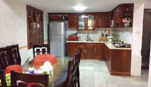 Nhà Mặt Ngõ Phố Hoàng Quốc Việt, 52M2X 4 Tầng, Mặt Tiền 5,5M, Giá Chỉ 9,3 Tỷ.