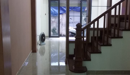 Cần Bán Nhà Ở Đẹp Láng Hạ ,46m2 , Mt  4	M Giá 4.95 Tỷ. 