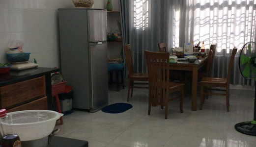 Bán Nhà Trung Tâm Thành Phố, Nhà Mặt Tiền Đường 2/4, Ngang 3,5 M Dt: 42,4m2, Dt Sàn: 120m2
