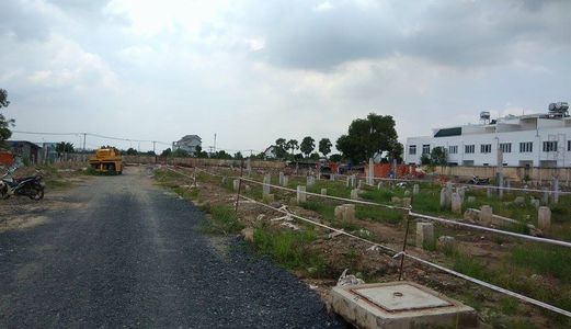 Bán Nhà Liền Kề Mặt Tiền Đường Liên Phường, Q9 Lh 0938471461