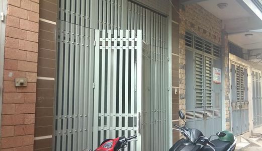 Bán Nhà Phân Lô Phương Mai 41M2 X 5Tầng, Mặt Tiền 3.3M.