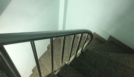 Cho Thuê Nhà Ngay Cầu Tạ Quang Bửu Q.8 3,5X18 1 Triệt 1 Lầu, 3 Phòng Ngủ-Nhà Mới Sơn 7 Triệu/th