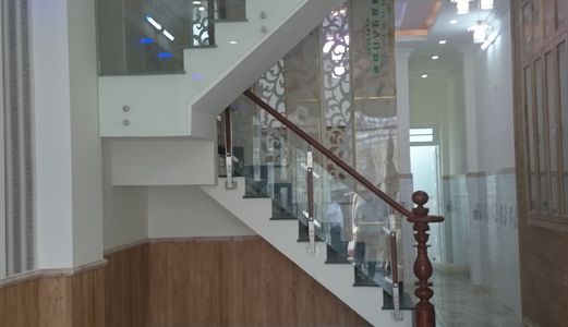 Bán Nhà 1 Trệt 2 Lầu Ở Đường Tô Ký, Dt 4x20m, Shr, 5 Pn