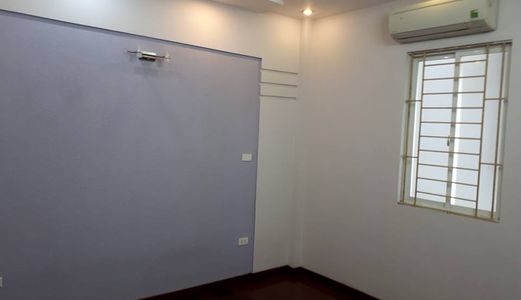 43M2= 4,5 Tỷ Nhà Đẹp Nguyễn Chí Thanh, Đống Đa Lô Góc Cực Thoáng,  Ô Tô Đỗ