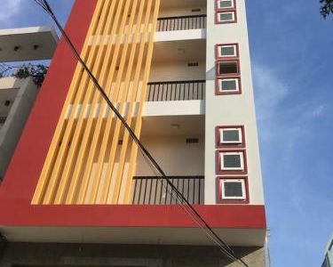 Cho Thuê Nhà Mặt Tiền Đường Cách Mạng Tháng 8, 1 Trệt 3 Lầu, Sân Thượng