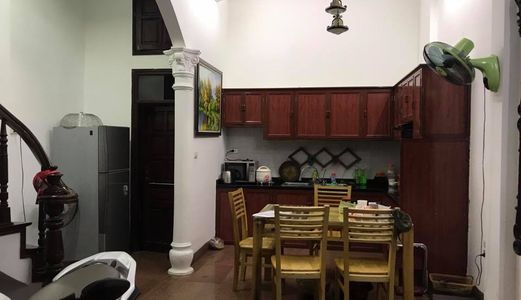 Gấp: Đống Đa, Ô Tô, Vị Trí Đẹp, 35M2, 5 Tầng, Ở Luôn .