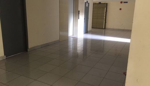 Cần Bán Gấp Căn Hộ Lê Thành Twins, Block B- Q.btân, 69m2,  2 Phòng Ngủ, 2 Wc, Tặng Rèm Cửa Kệ Bếp, 