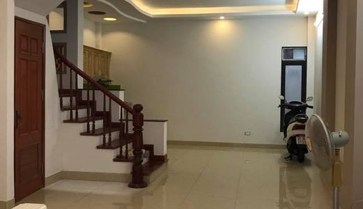 Bán Nhà Mặt Phố Ngô Gia Tự, Long Biên, 80M2 * 4 Tầng, Kinh Doanh Cực Đỉnh, 8 Tỷ