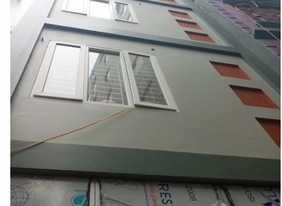 Nhà Làm Văn Phòng, Spa, Đào Tạo. Đặng Tiến Đông.Dt:60Mx6T. Thang Máy. Giá:55Tr