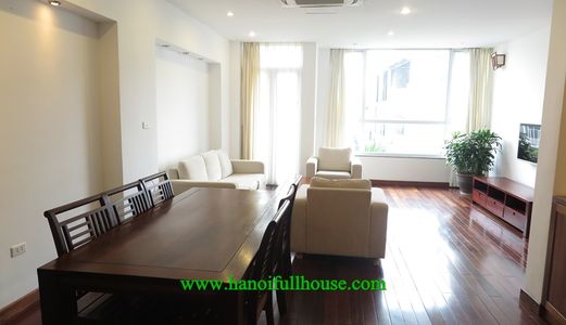 Căn Hộ Dịch Vụ 3 Ngủ Cho Thuê Ở Tây Hồ 0972672688