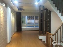 Bán Nhà Hoàng Hoa Thám Ba Đình Hà Nội 30 M, 5 Tầng, Giá 2.68 Tỷ.