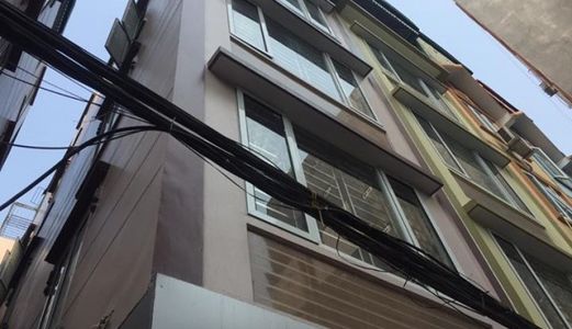 Bán Nhà 4 Tầng Siêu Kinh Doanh Gần Phố Đê La Thành Lớn Giá 4,3 Tỷ.